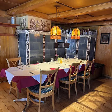 Hotel-restaurant Maien Hotel *